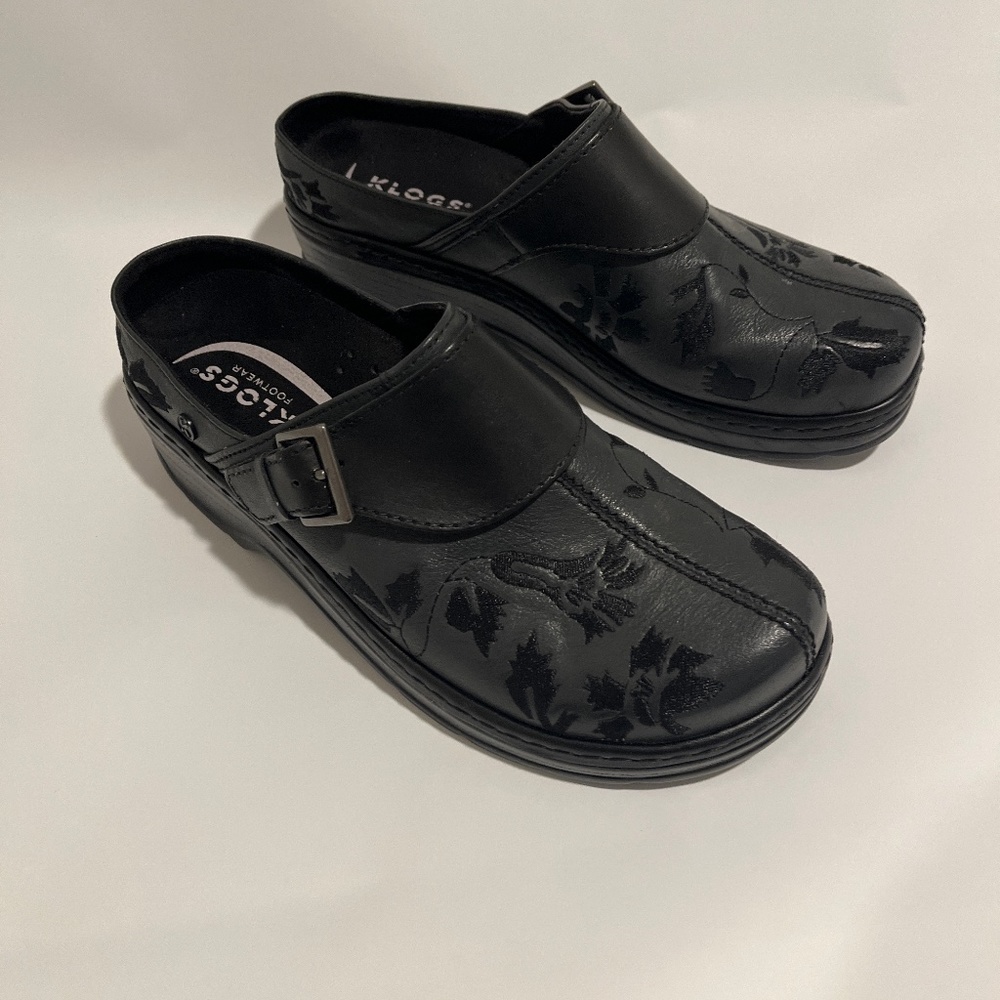 Klogs Austin Black Flower Power Tulle